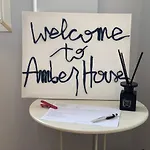 Amber House Apartamento *
