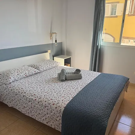 Amber House * Arinaga