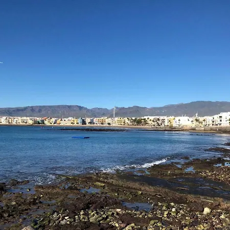 Amber House Appartamento Arinaga