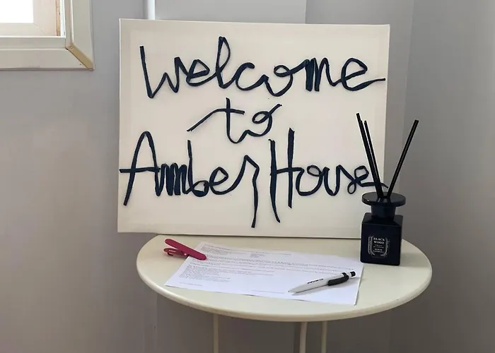 Amber House Apartamento *