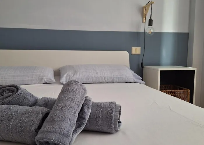 Amber House * Arinaga